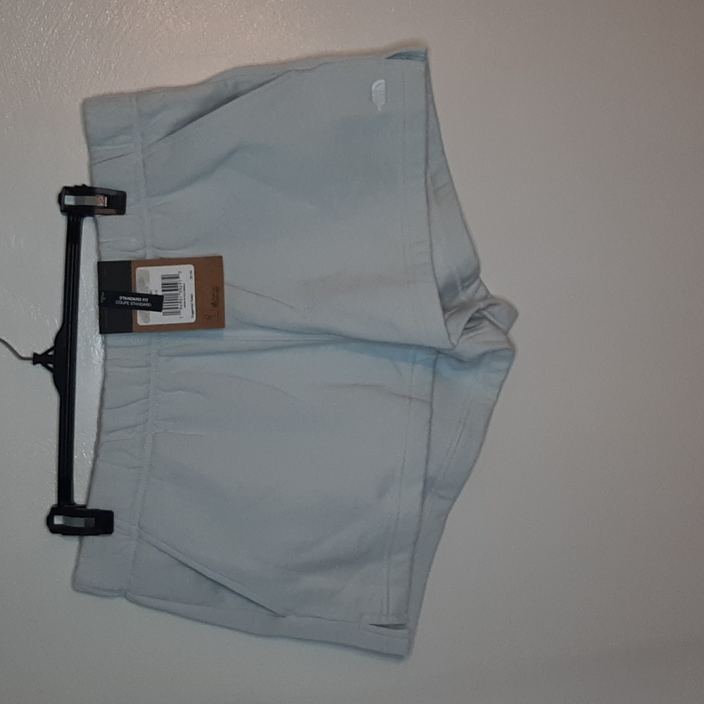 Nwt women's The North Face shorts